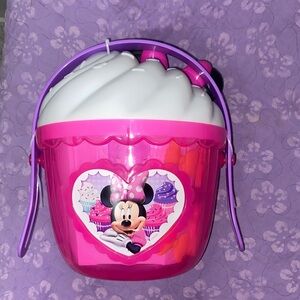 Pink Minnie Mouse Cupcake Bucket